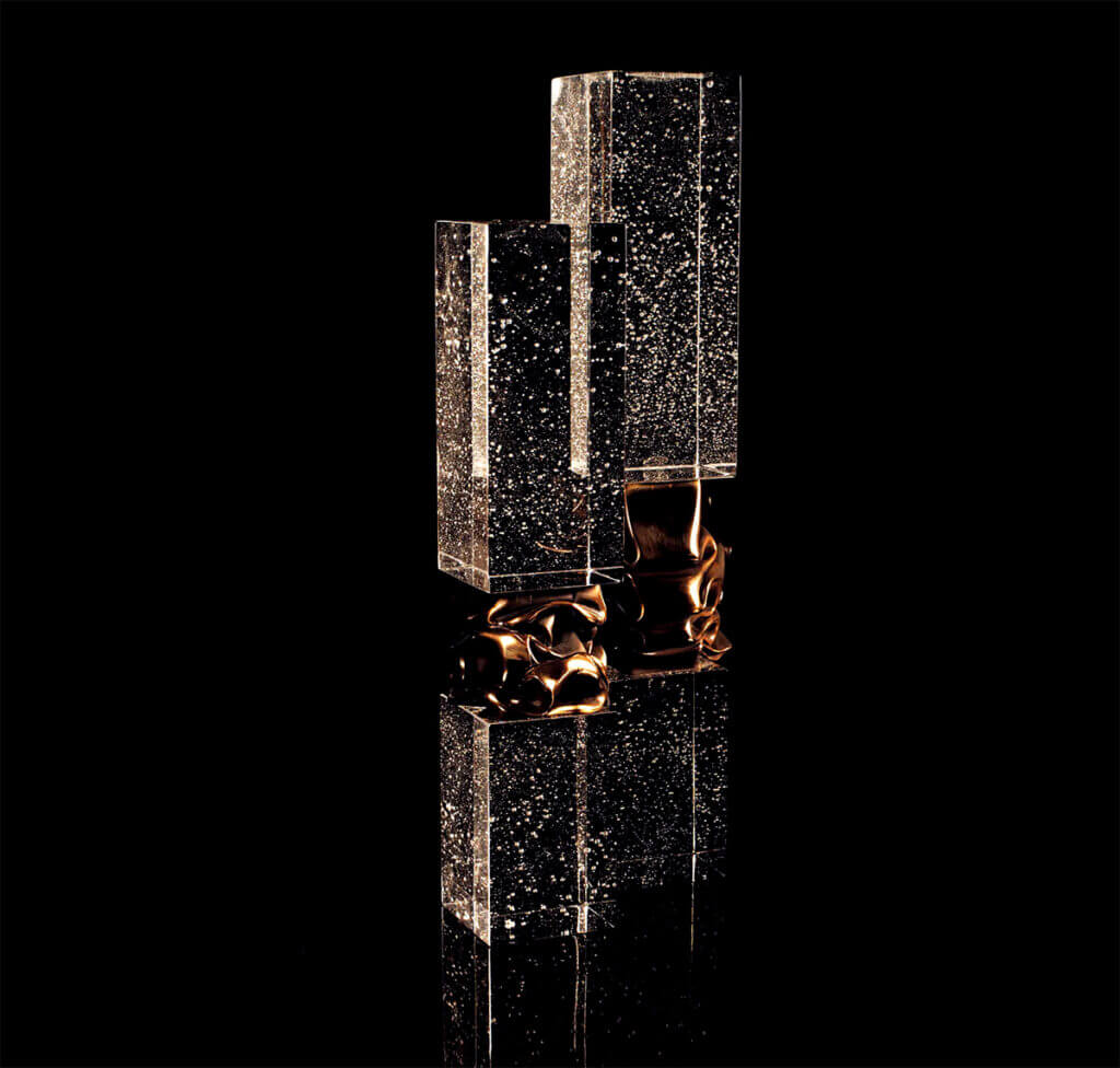 Photo sculpture Souffle céleste 1 - 2. Bronze, cristal - 1 : 38,5 x 7,5 x 7,5 cm - 2 : 44 x 12 x 11 cm